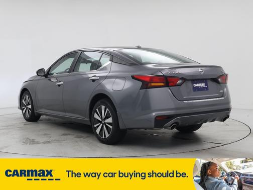 2022 Nissan Altima SV