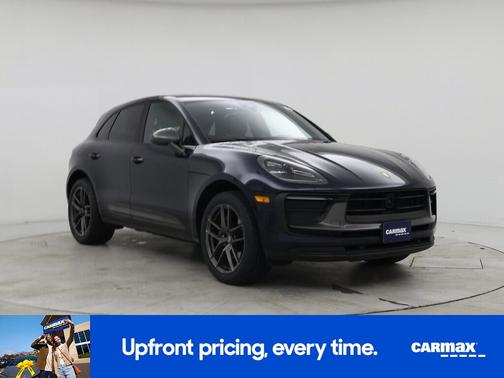 2023 Porsche Macan T