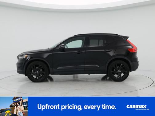 Black 2019 Volvo XC40 T5 R-Design