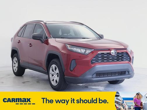 2020 Toyota RAV4 LE