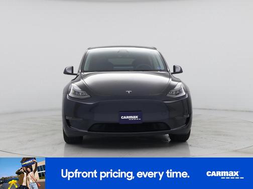 Gray 2025 Tesla Model Y Long Range