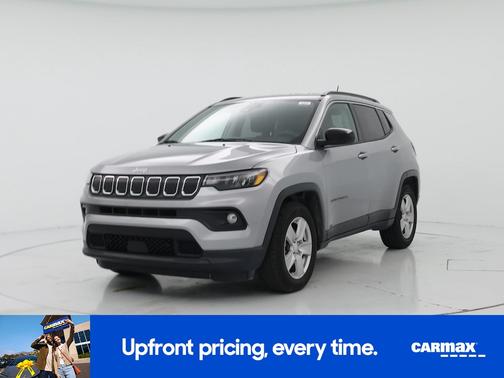 Silver 2022 Jeep Compass Latitude
