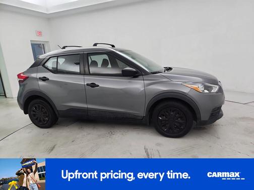 2019 Nissan Kicks S