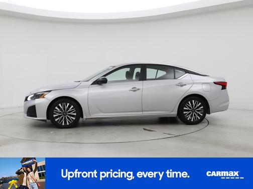 2024 Nissan Altima SV