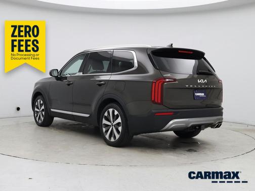 Green 2022 Kia Telluride EX