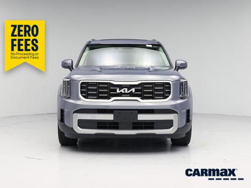Silver 2023 Kia Telluride S