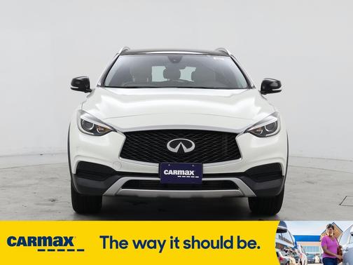 2019 INFINITI QX30 Luxe