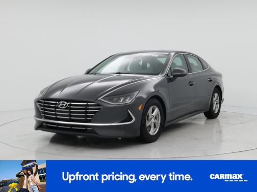 Gray 2022 Hyundai SONATA SE