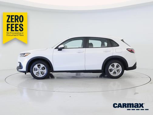White 2023 Honda HR-V LX