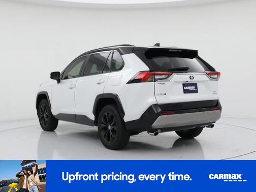 Pearl 2024 Toyota RAV4 Hybrid XSE