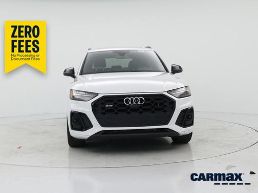 White 2021 Audi SQ5 Prestige