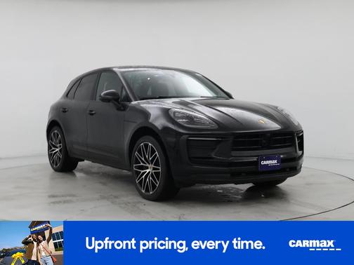 2023 Porsche Macan T