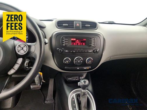 White 2014 Kia Soul