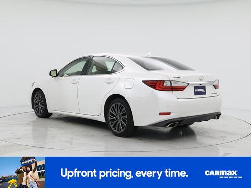 White 2016 Lexus ES 350