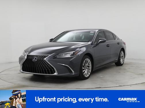 2022 Lexus ES 300h Ultra Luxury