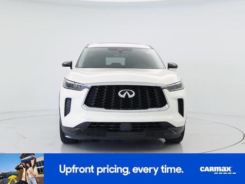 White 2023 INFINITI QX60 Pure