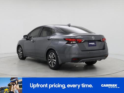 2022 Nissan Versa SV