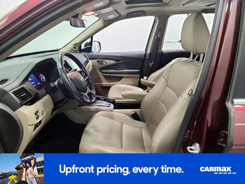 Burgundy 2022 Honda Pilot Touring