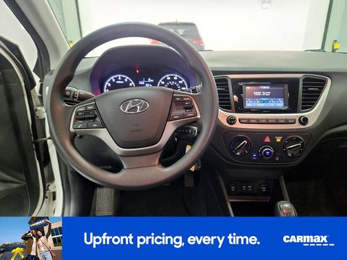 White 2021 Hyundai Accent SE