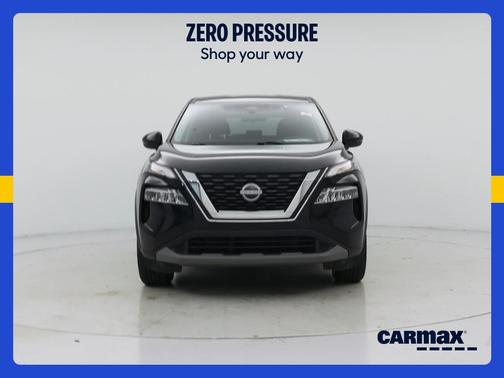 Black 2022 Nissan Rogue SV