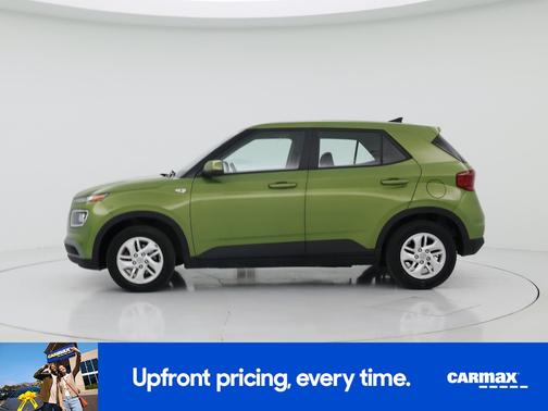 2022 Hyundai VENUE SE