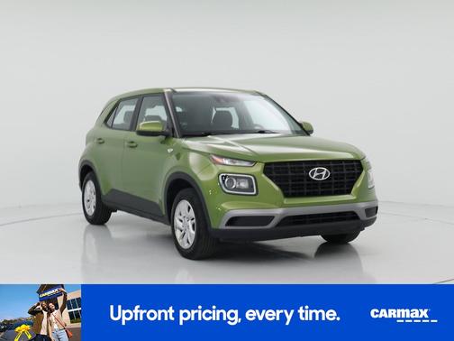 2022 Hyundai VENUE SE