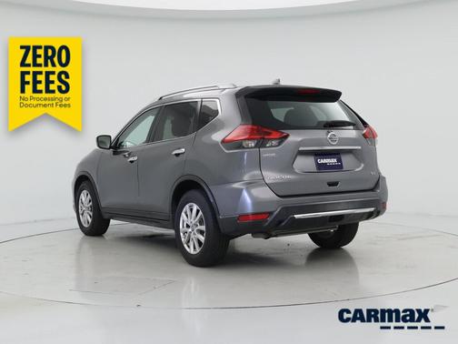 Gray 2017 Nissan Rogue SV