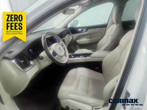 White 2023 Volvo XC60 B5 Core