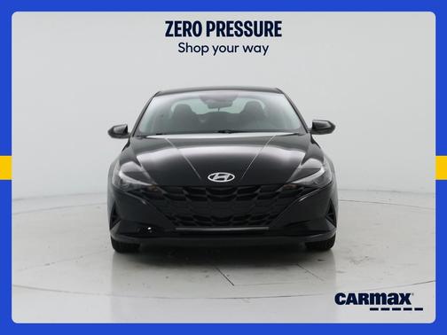 Black 2023 Hyundai ELANTRA SEL