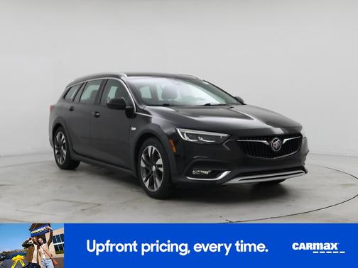2018 Buick Regal TourX Essence