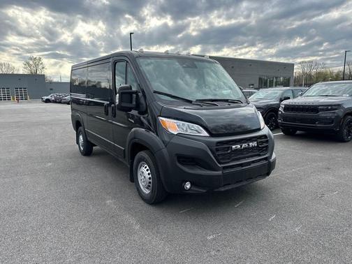 2025 RAM ProMaster 1500 Low Roof