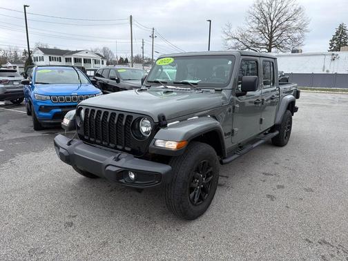 2022 Jeep Gladiator Sport