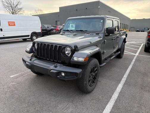 2022 Jeep Gladiator Sport