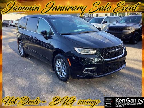 2026 Chrysler Pacifica Select