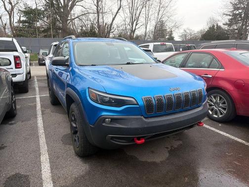 2020 Jeep Cherokee Trailhawk