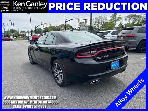 2019 Dodge Charger SXT