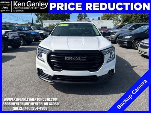 2023 GMC Terrain SLE