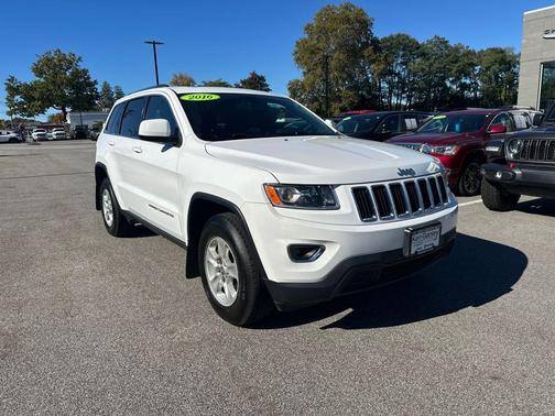 2016 Jeep Grand Cherokee Laredo