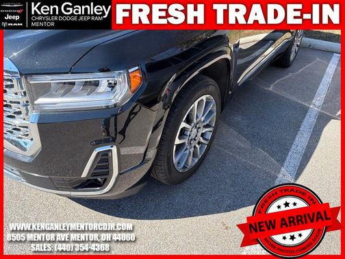 2023 GMC Acadia Denali