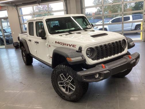 2026 Jeep Gladiator Mojave