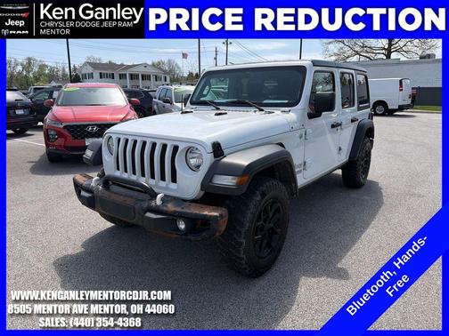 Bright White Clearcoat 2018 Jeep Wrangler Unlimited Sport