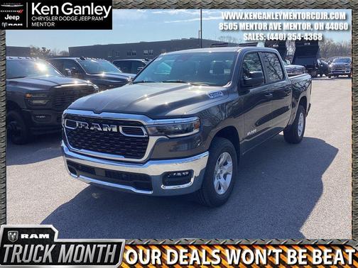 Granite Crystal Clearcoat Metallic 2026 RAM 1500 Big Horn/Lone Star