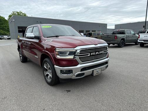 Delmonico Red Pearlcoat 2019 RAM 1500 Laramie