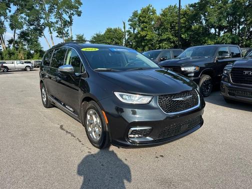 2023 Chrysler Pacifica Limited