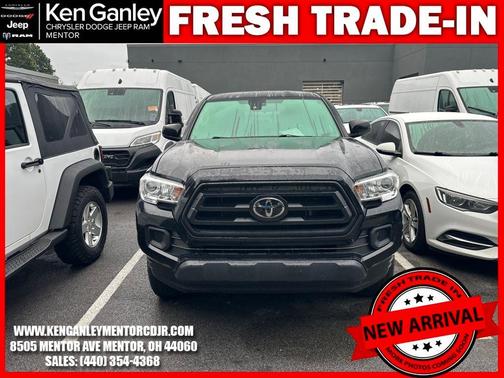 2022 Toyota Tacoma SR