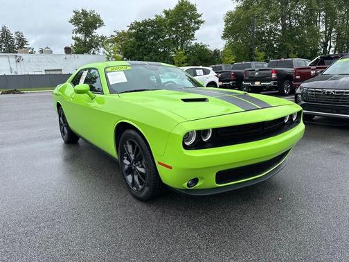 2023 Dodge Challenger SXT