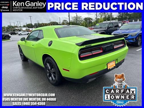 2023 Dodge Challenger SXT