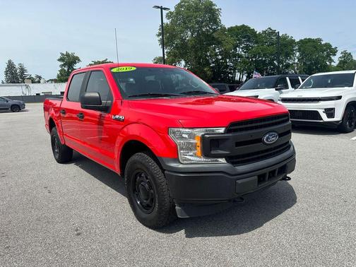 Race Red 2019 Ford F-150 XL
