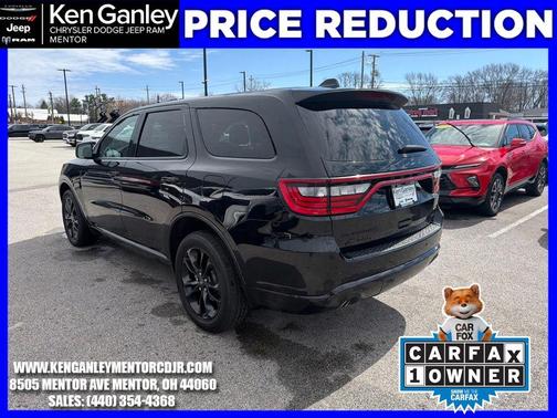 DB Black Crystal Clearcoat 2022 Dodge Durango GT