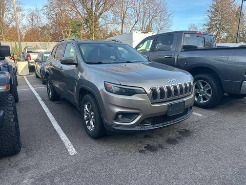 2019 Jeep Cherokee Latitude Plus